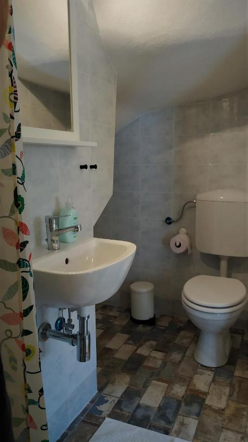 Appartamento Postaja 33 Zgornje Skofije Esterno foto